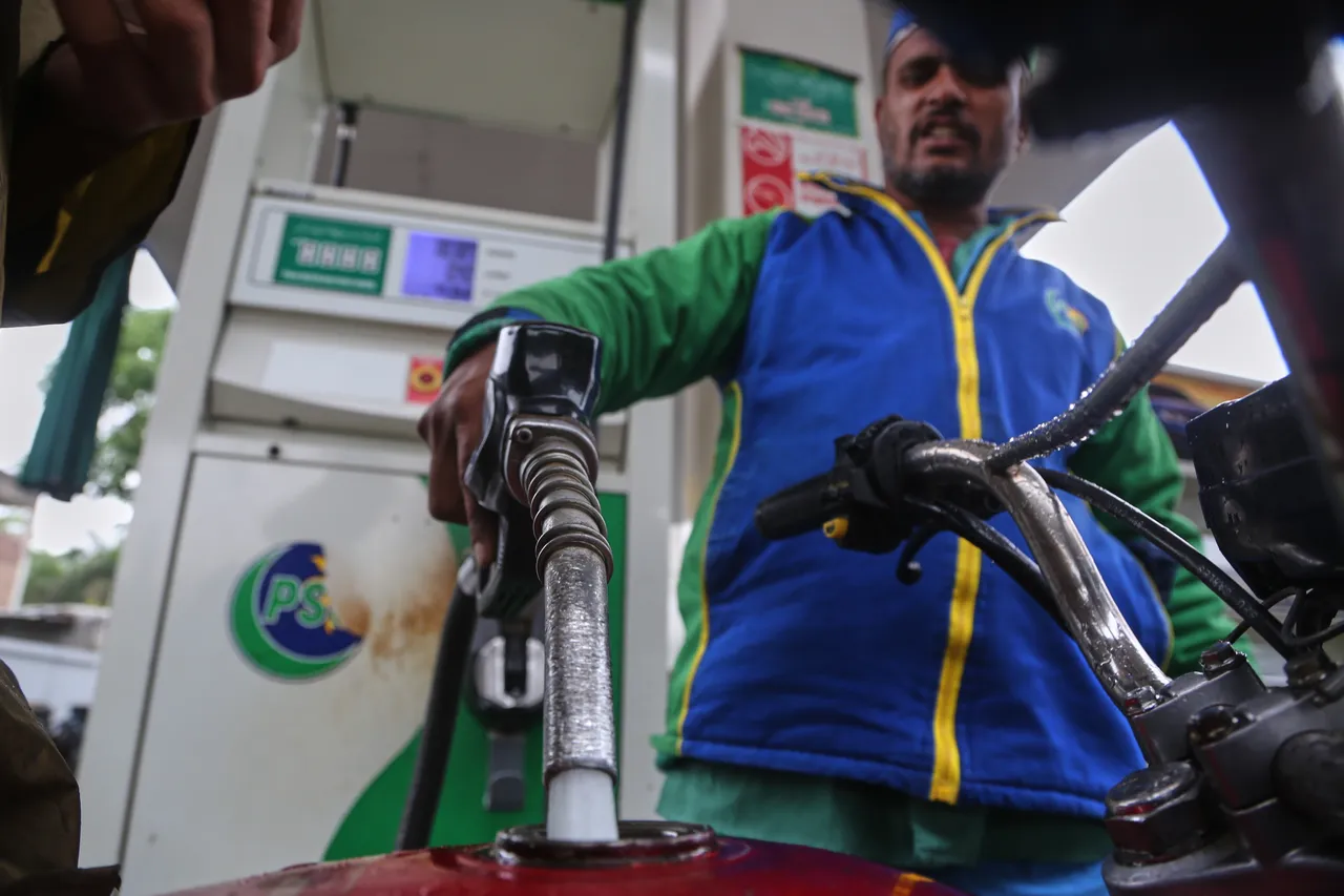 Pakistan fuel prices surge 54 pct as Middle East war drives oil shock