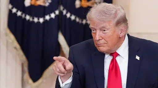 «Мосты — следующие». Трамп обещает тьму Ирану