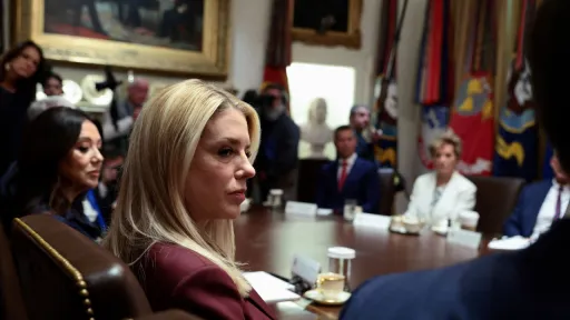 Трамп снова чистит кабинет — кто следующий?