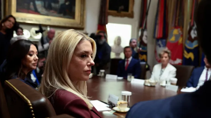 Трамп снова чистит кабинет — кто следующий?