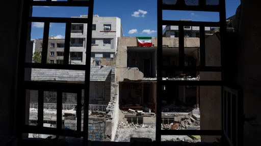 Plus de 100 experts alertent sur de possibles crimes de guerre en Iran