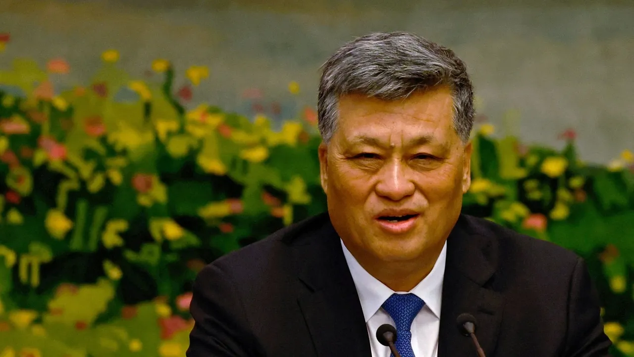 Си чистит ряды: Политбюро тает на глазах