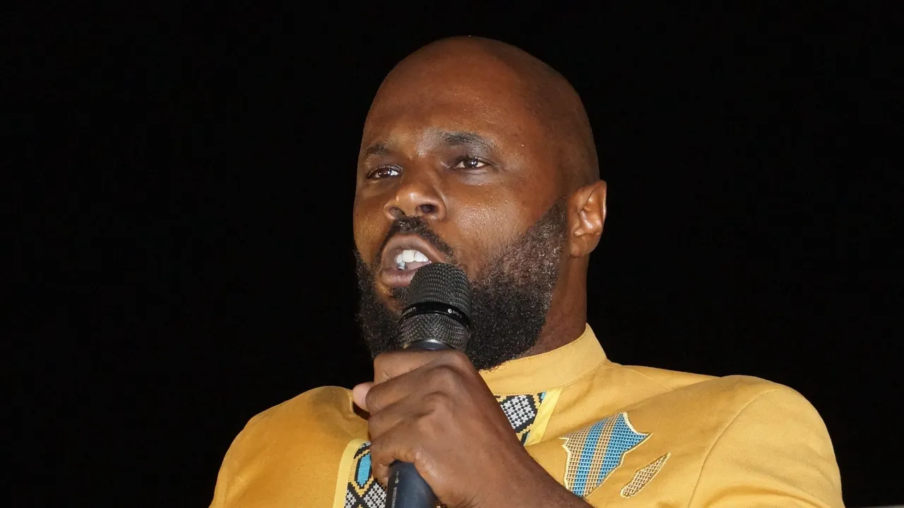 Afrique du Sud: l’examen de la demande de libération de Kemi Seba repoussée