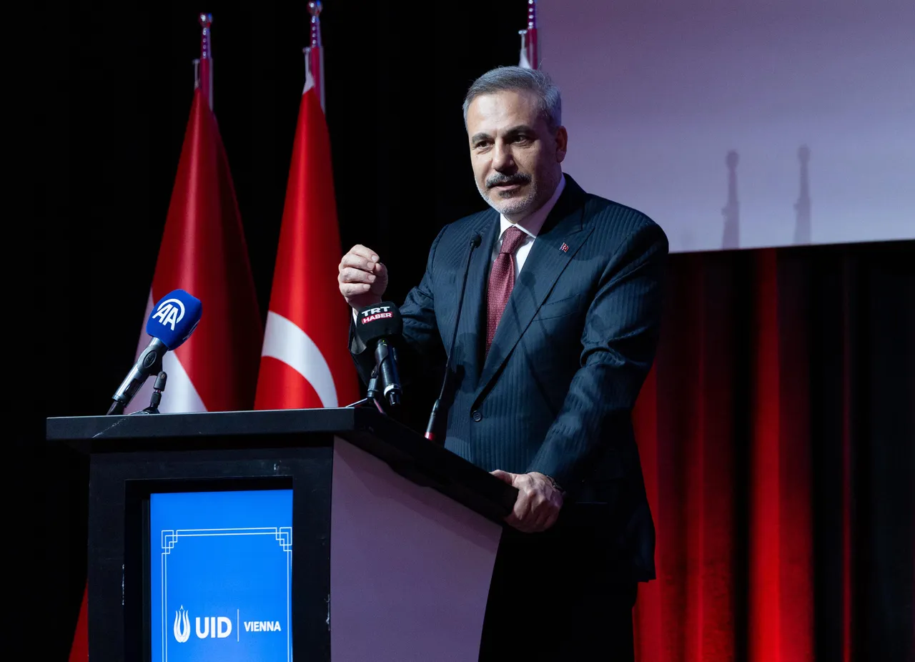 فيدان: تركيا تسعى لتعزيز الاستقرار في المنطقة واتساق سياستها الخارجية أبرز نقاط قوتها