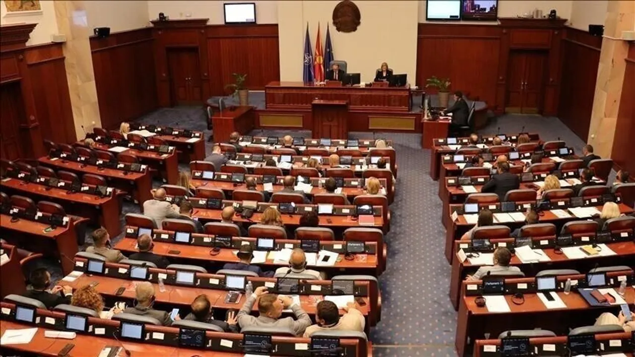 Собранието изгласа укинување на техничката влада