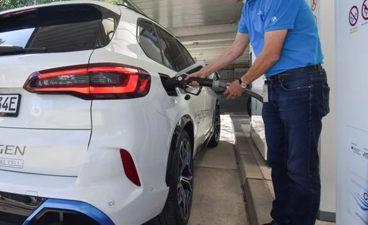 South Africa expands hydrogen ambitions with portable refuelling station