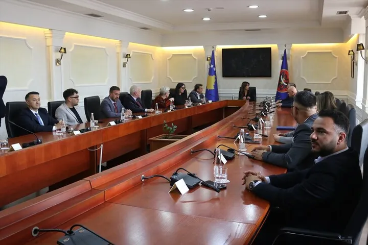Prijevremeni parlamentarni izbori na Kosovu 7. juna