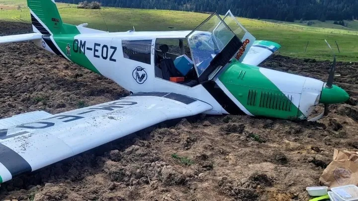 BiH: Privatni avion prinudno sletio na planini Vlašić, nema povrijeđenih