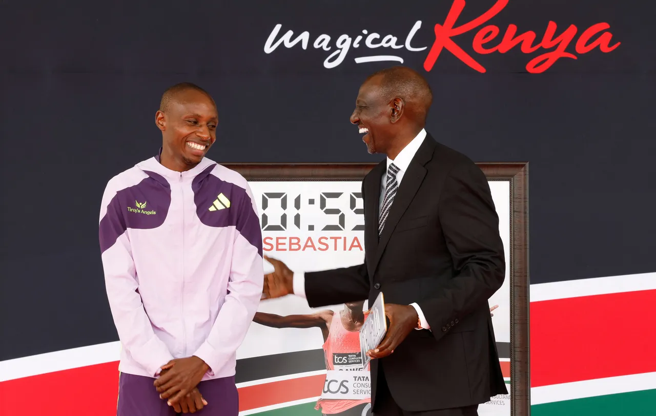 Rais wa Kenya ampa zawadi kedekede bingwa wa marathon Sabastian Sawe