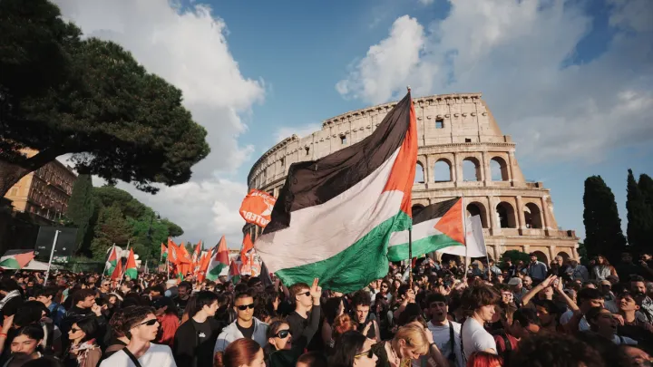 إيطاليا وألمانيا تدعوان إسرائيل لاحترام القانون الدولي.. وروما تطلب توضيحات حول "أسطول الصمود"