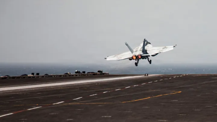 США готовят «короткий» удар по Ирану