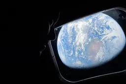 «Артемис» астронавттары Айдын «Чоң жар» деп аталган жерин биринчи жолу көрүштү