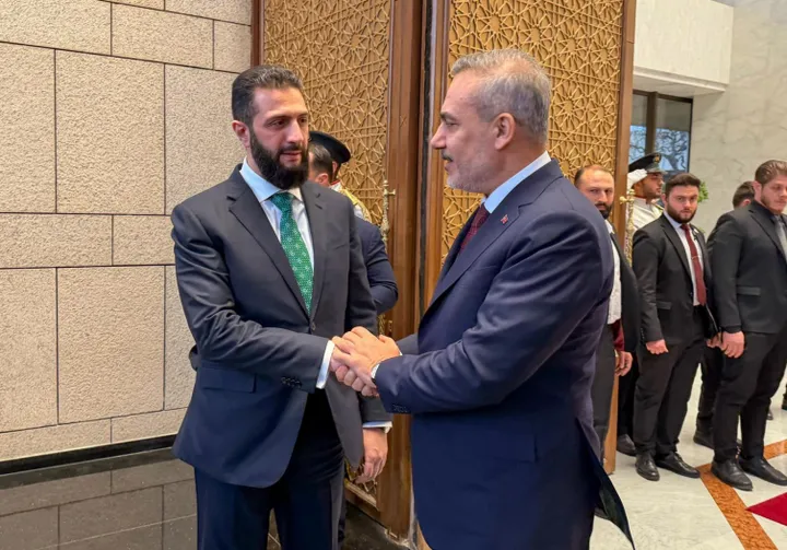 Министр Фидан провел в Дамаске переговоры с президентами Сирии и Украины