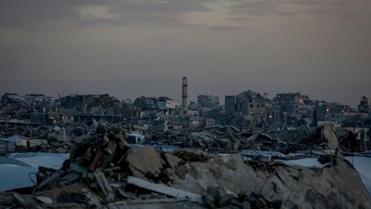 3 شهداء باستهداف للاحتلال عناصر أمن شرقي غزة وإطلاق نار على نازحين جنوبي القطاع