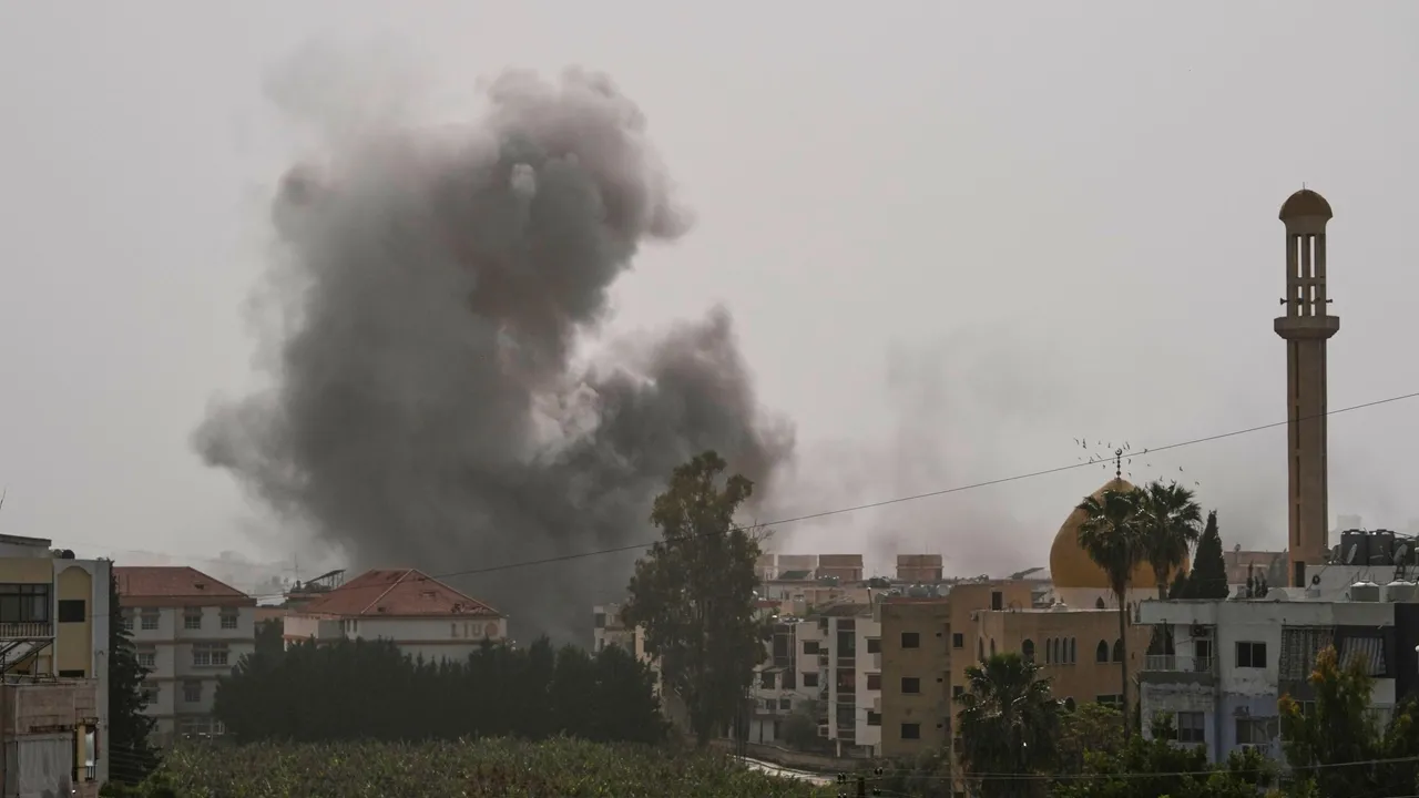 Pelo menos 20 mortos, incluindo crianças, após ataques israelitas atingirem o sul do Líbano