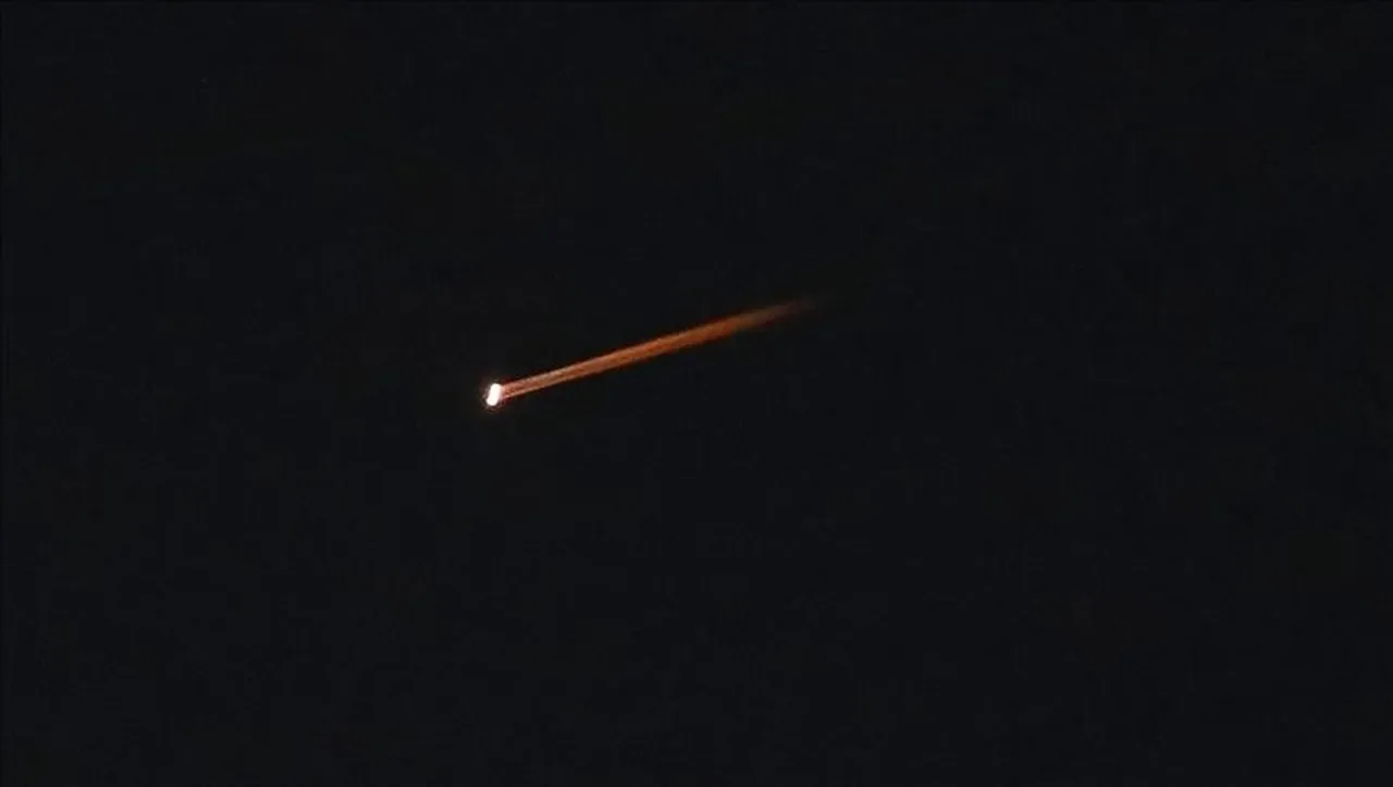 Hezbollahu kryen 23 sulme ndaj bazave izraelite