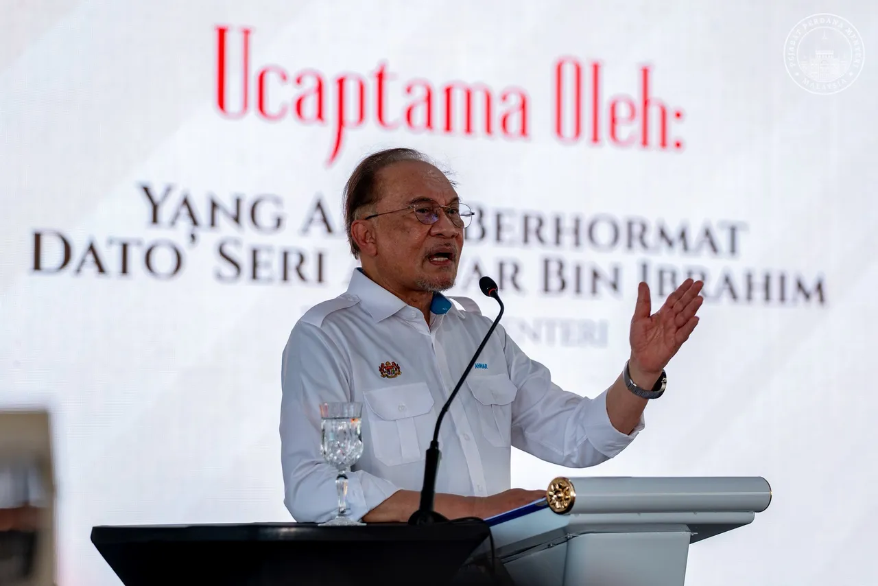 Anwar: Bekalan bahan api stabil, namun berisiko jika konflik berlarutan