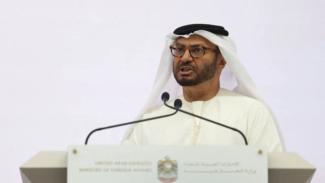 امارات: وضعیت تنگه هرمز باید در هرگونه توافق احتمالی ایران و آمریکا گنجانده شود