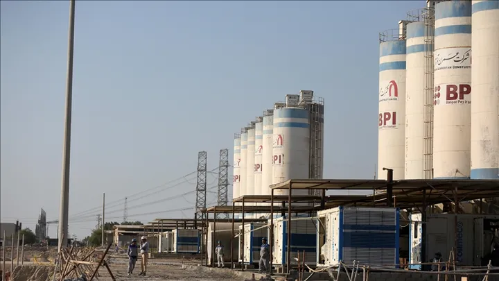 Rusia: 175 punonjës rusë largohen nga centrali bërthamor i Iranit për në Moskë