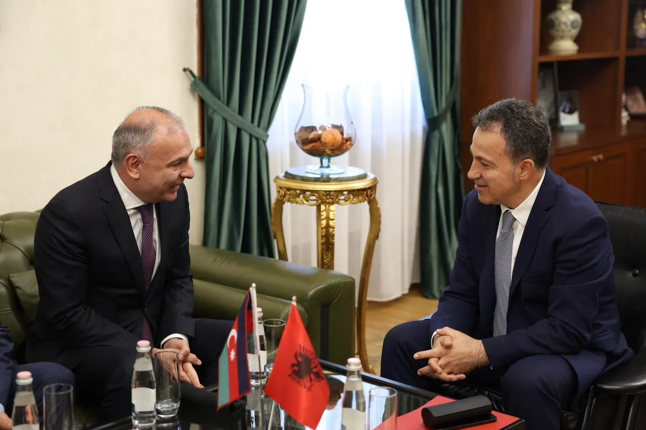 Peleshi diskuton me ambasadorin e Azerbajxhanit zgjerimin e partneritetit mes dy vendeve