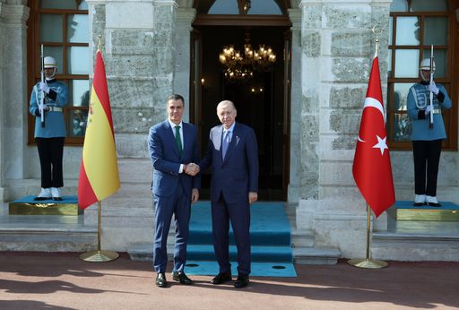 Presidenti turk dhe kryeministri spanjoll diskutojnë marrëdhëniet dypalëshe dhe zhvillimet rajonale