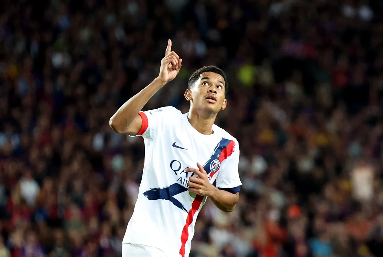 Football : Senny Mayulu snobe la France et opte pour la RD Congo, le pays de son père