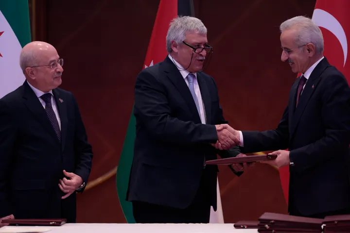 Türkiye, Jordan, Syria sign trilateral deal on transport to boost regional trade