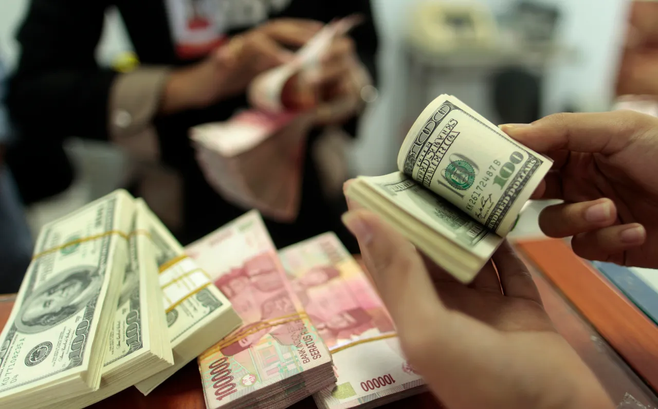 Rupiah melemah, Bank Indonesia perkuat intervensi untuk jaga stabilitas