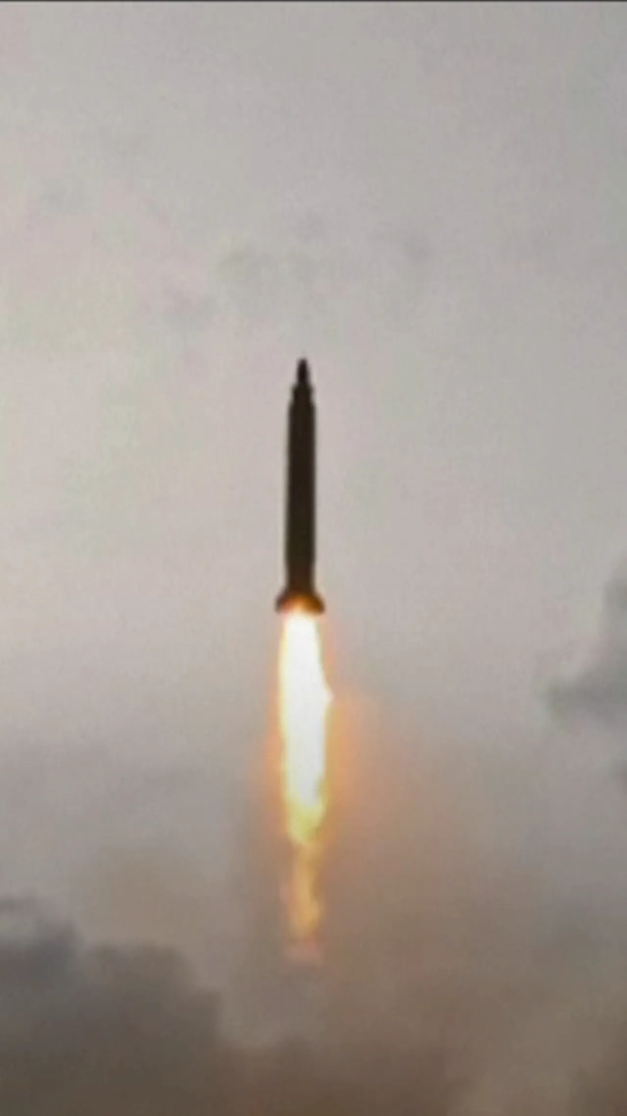 Pusat data Amazon rusak akibat serangan Iran