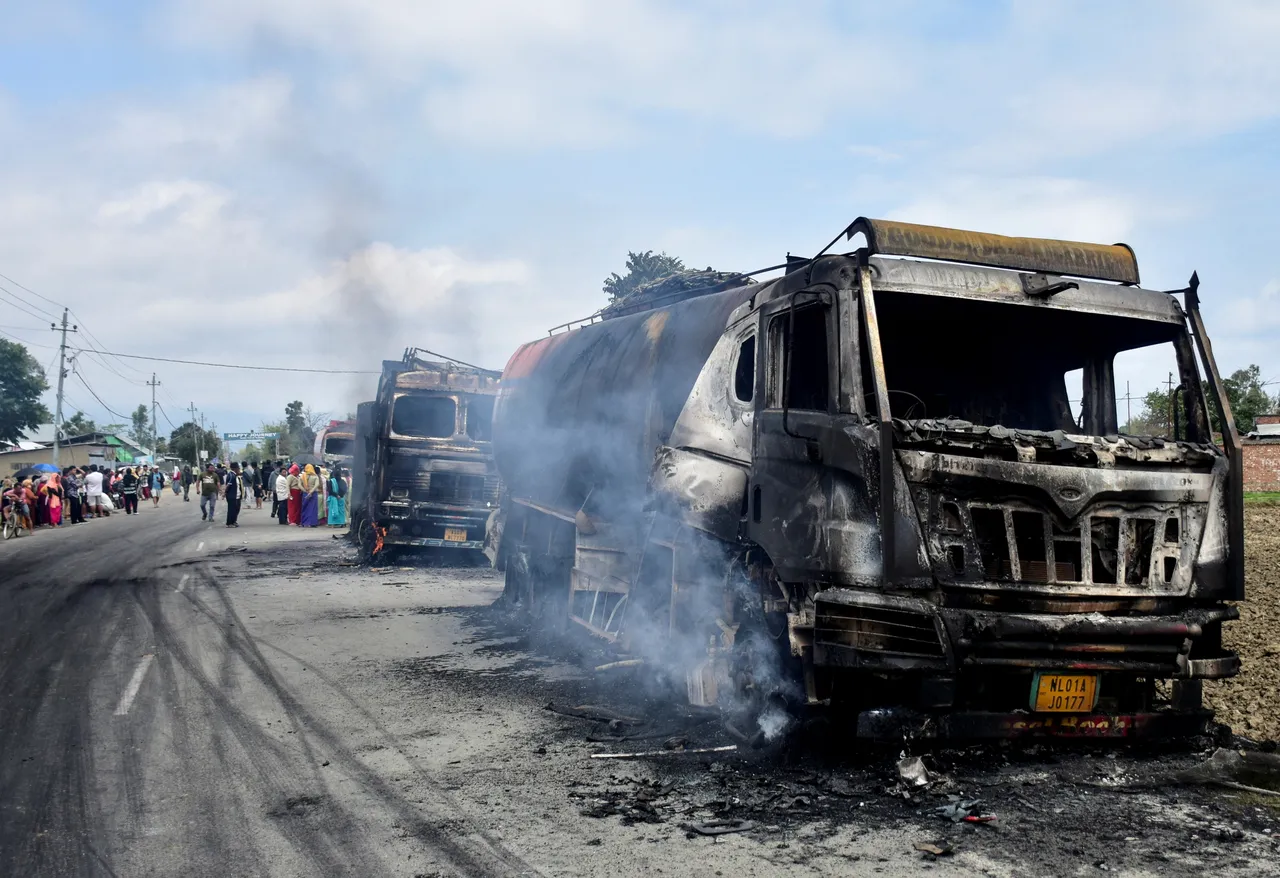 मणिपुर में हिंसा के बाद इंटरनेट सेवाएं निलंबित, हमले में दो बच्चों की मौत