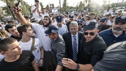 Араб елдері израильдік министрдің Әл-Ақса мешітіне басып кіруін айыптады