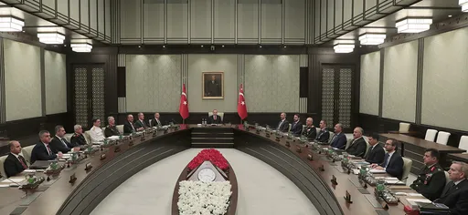 Türkiye's top security body welcomes US-Iran truce push, vows to maintain border security