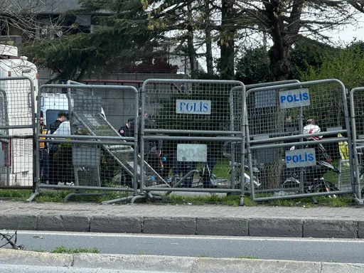 10 detained after terror attack on police post in Istanbul