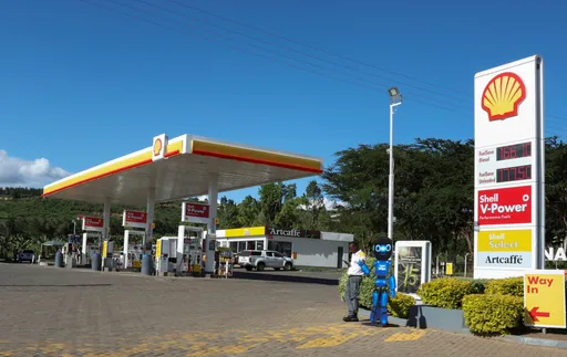 Pétrole: le baril de Brent repasse au-dessus de 100 dollars