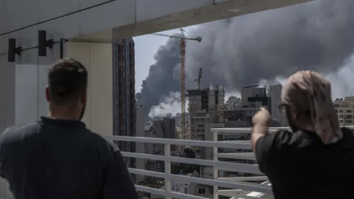 في أكبر عدوان منذ بدء الحرب.. مئات القتلى والجرحى بهجوم إسرائيلي على مختلف أنحاء لبنان