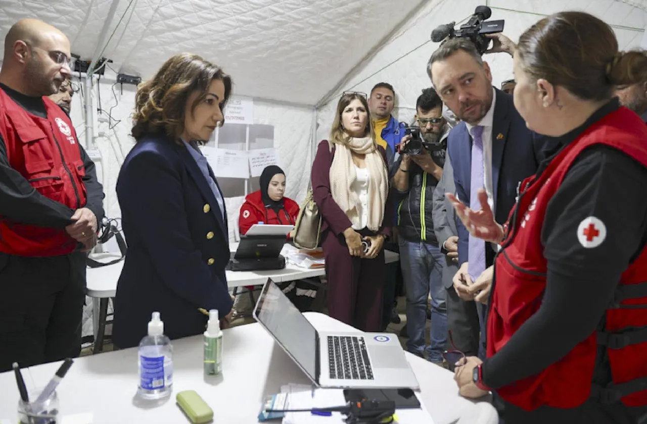صواريخ إسرائيل كادت تقتله.. وزير خارجية بلجيكا يطالب من بيروت بخفض التصعيد وضمّ لبنان للهدنة