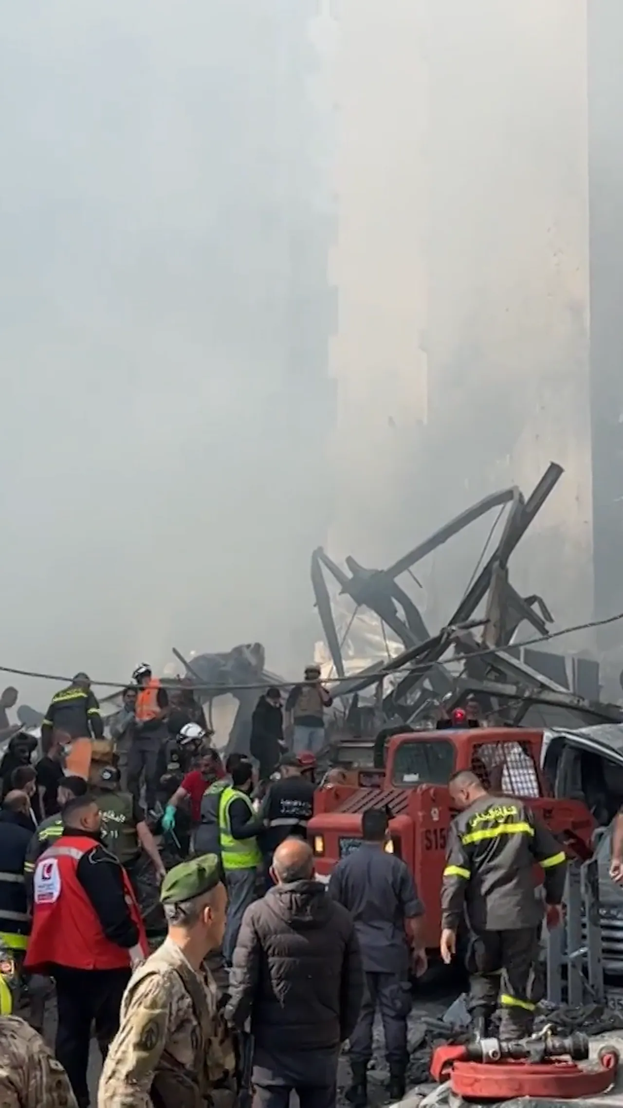 Lebih dari 100 lokasi dalam 10 menit: Israel menyerang Lebanon