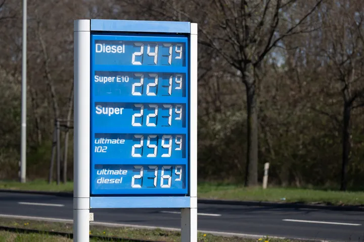 Benzinpreis steigt wieder schneller als bei EU-Nachbarn