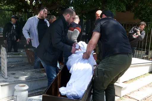 Líbano guarda luto por ataques de Israel y crece presión para incluir al país en tregua Irán-EE.UU.