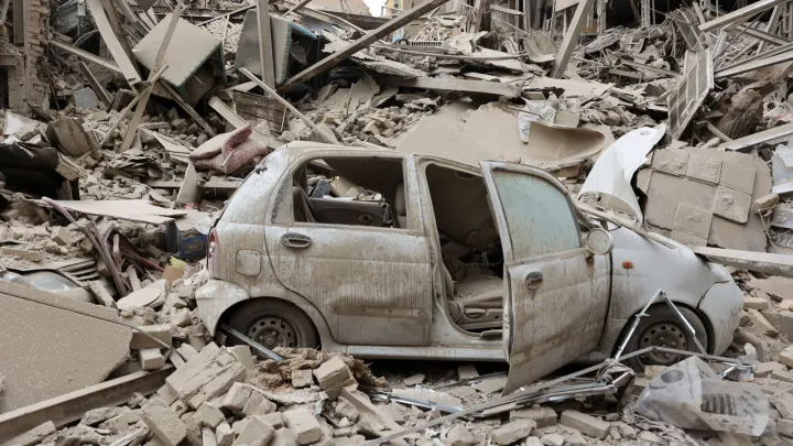 Иран считает убитых: 3000 жертв, 40% — неопознаны