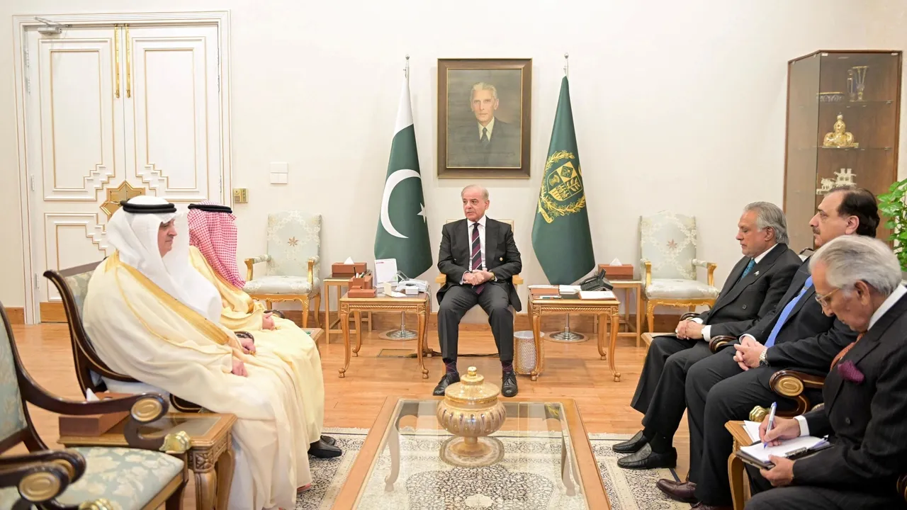 Paquistão agradece à Türkiye, à China, à Arábia Saudita e aliados pelos esforços no acordo EUA-Irão