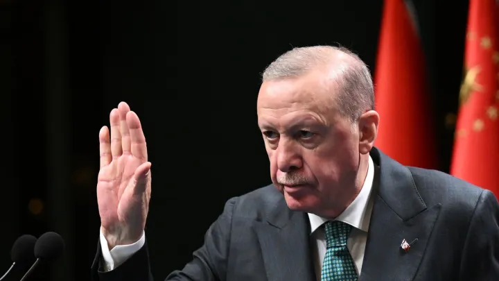 Presidente Erdogan acolhe o cessar-fogo EUA-Irão e avisa contra 'provocações'