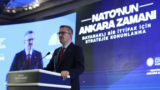 "NATO suğışnıñ struktur qıyınlıqlarına qarşı toru öçen üzgärergä tiyeş"