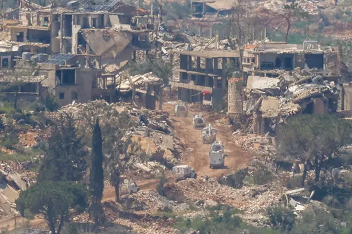 Israel kills 2, injures 10 in fresh strike on southern Lebanon despite ceasefire