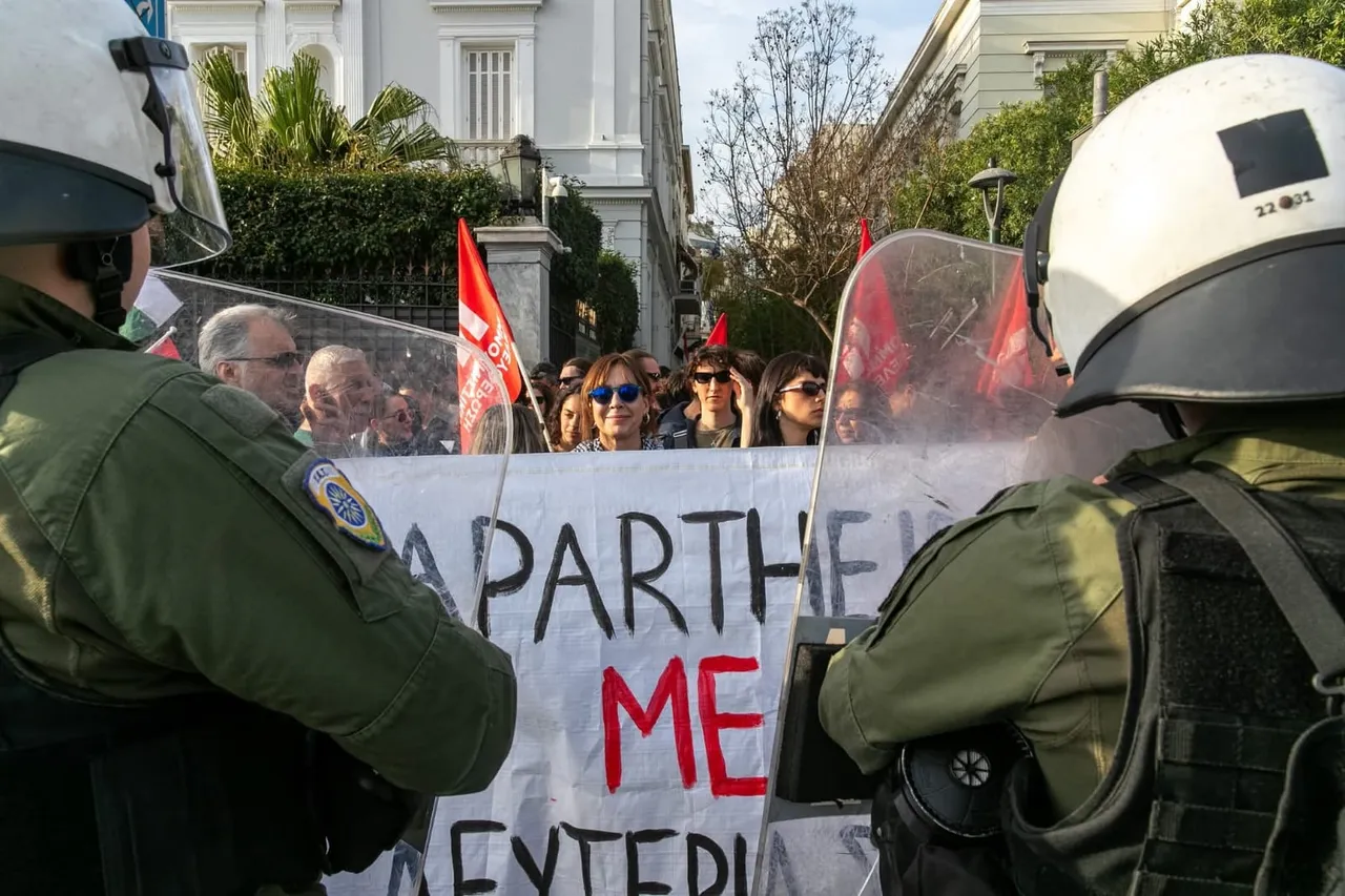 Les militants de la Flottille Global Sumud déportés vers la Grèce