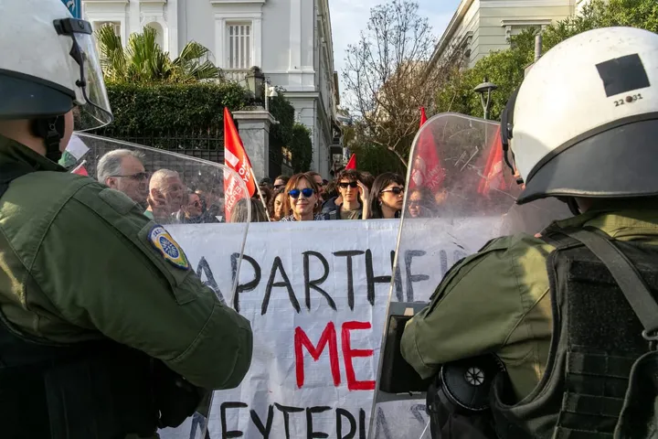 Les militants de la Flottille Global Sumud déportés vers la Grèce