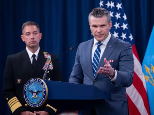 Trump terá briefing militar sobre possíveis ataques contra o Irão