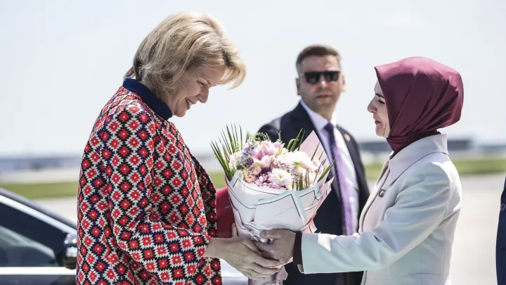 ملكة بلجيكا تصل تركيا على رأس بعثة اقتصادية رفيعة المستوى لتعزيز التعاون المشترك