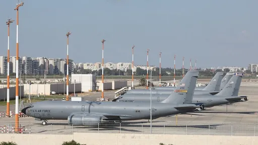 Zyrtari izraelit: Aeroporti Ben Gurion i Izraelit është bërë “bazë ushtarake amerikane”