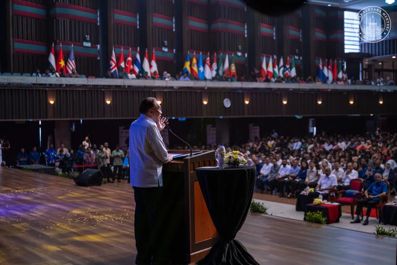 PM Anwar mahu mahasiswa jadi ejen perubahan dan reformasi negara